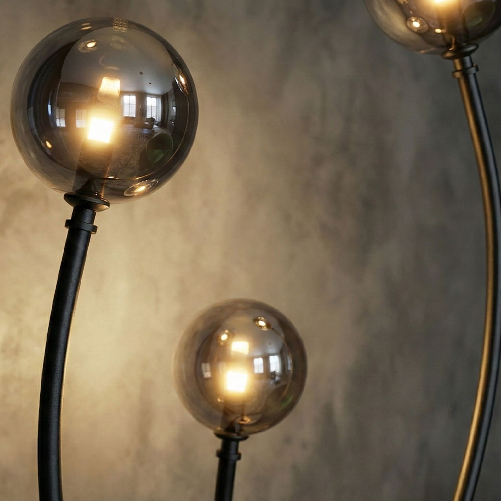 Globe Trio